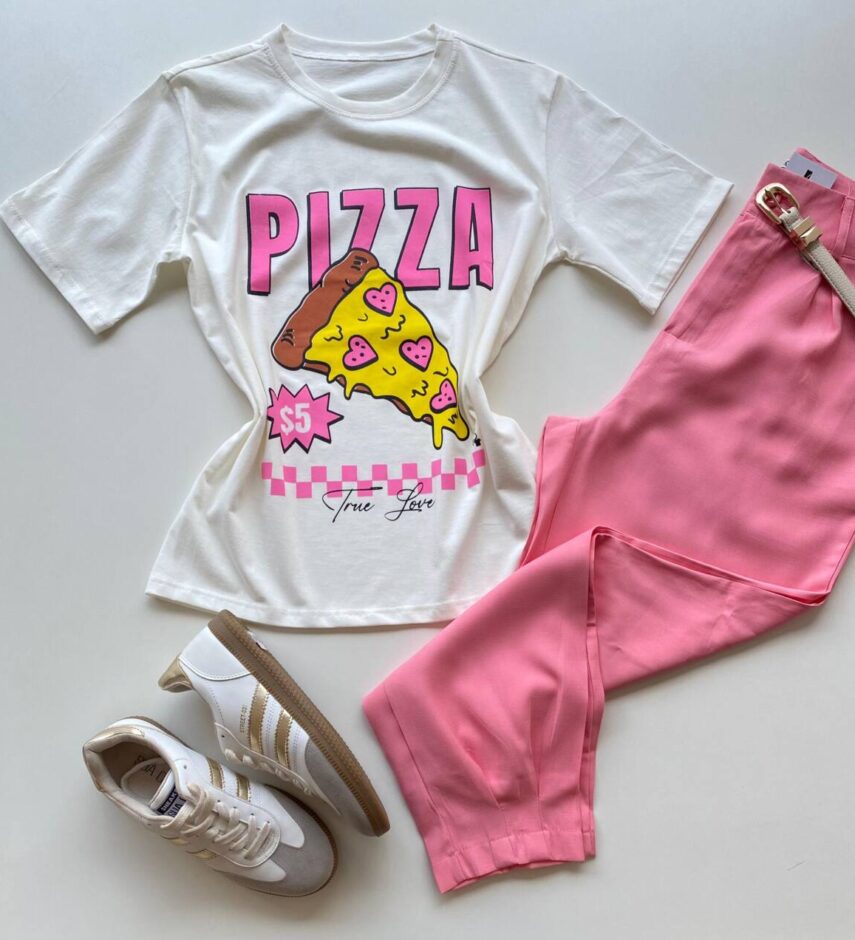 T-shirt Feminina Manga Curta Dora Off White Pizza - Fernanda Ramos Store