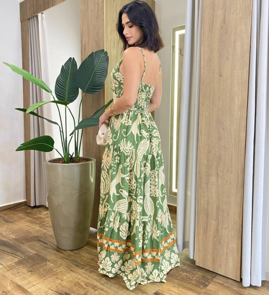 Vestido Longo Vivian com Bojo Lastex nas Costas Estampa Tropical Verde - Fernanda Ramos Store