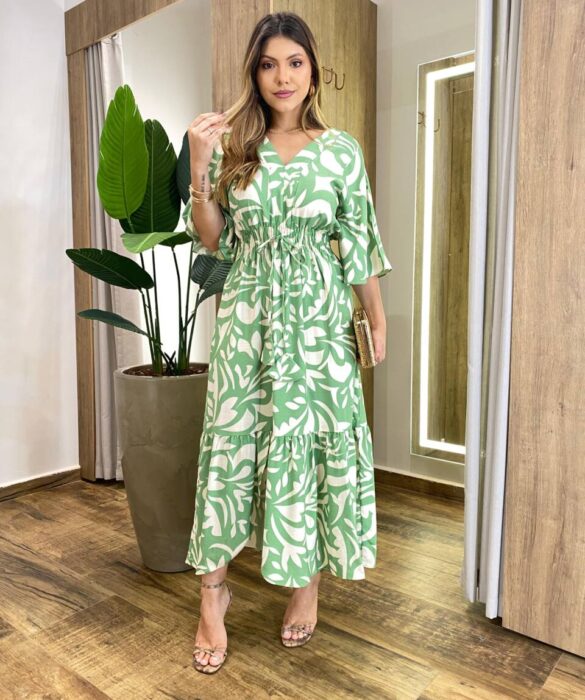 Vestido Midi Manga Curta sem Bojo Lastex e Amarração Estampado Verde - Fernanda Ramos Store