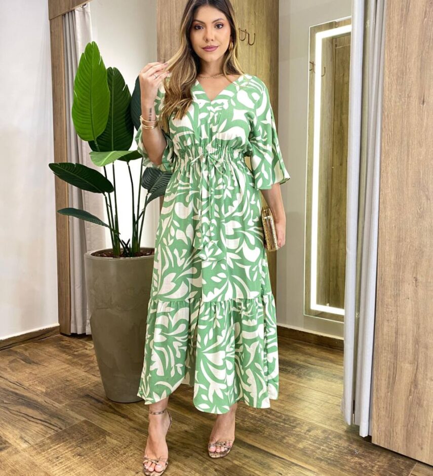 Vestido Midi Manga Curta sem Bojo Lastex e Amarração Estampado Verde - Fernanda Ramos Store
