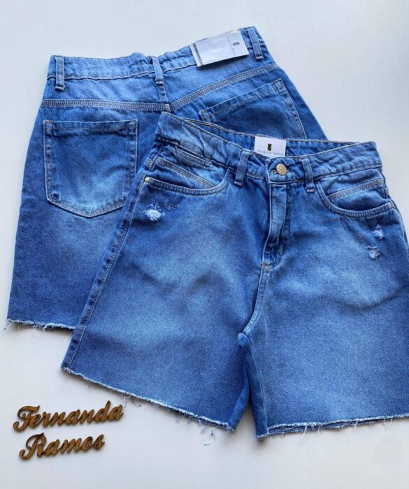 Bermuda Feminina Jeans Destroyed e Desfiado na Barra 53431 - Fernanda Ramos Store