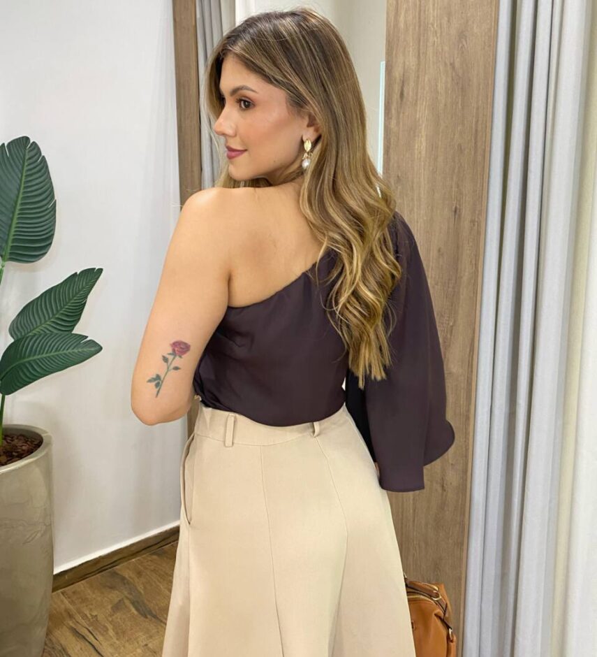 Blusa Feminina Crepe Jheny com Nula Manga Longa Vinho - Fernanda Ramos Store