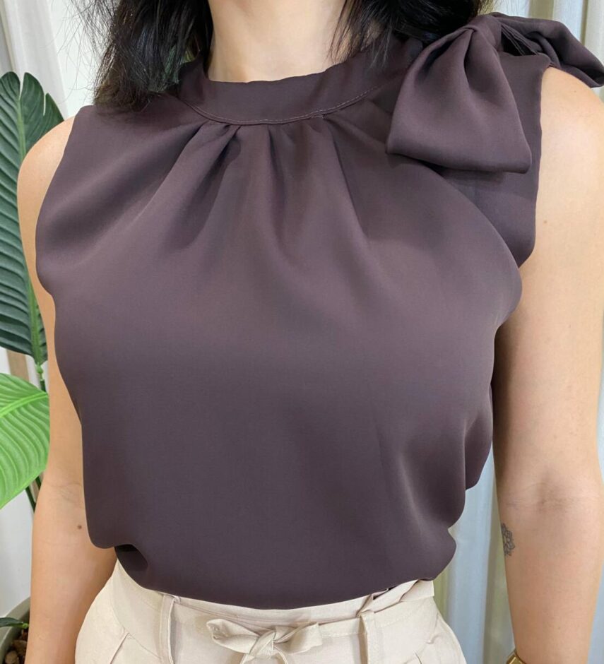 Blusa Regata Social Aurora Feminina Detalhe em Laço Vinho - Fernanda Ramos Store