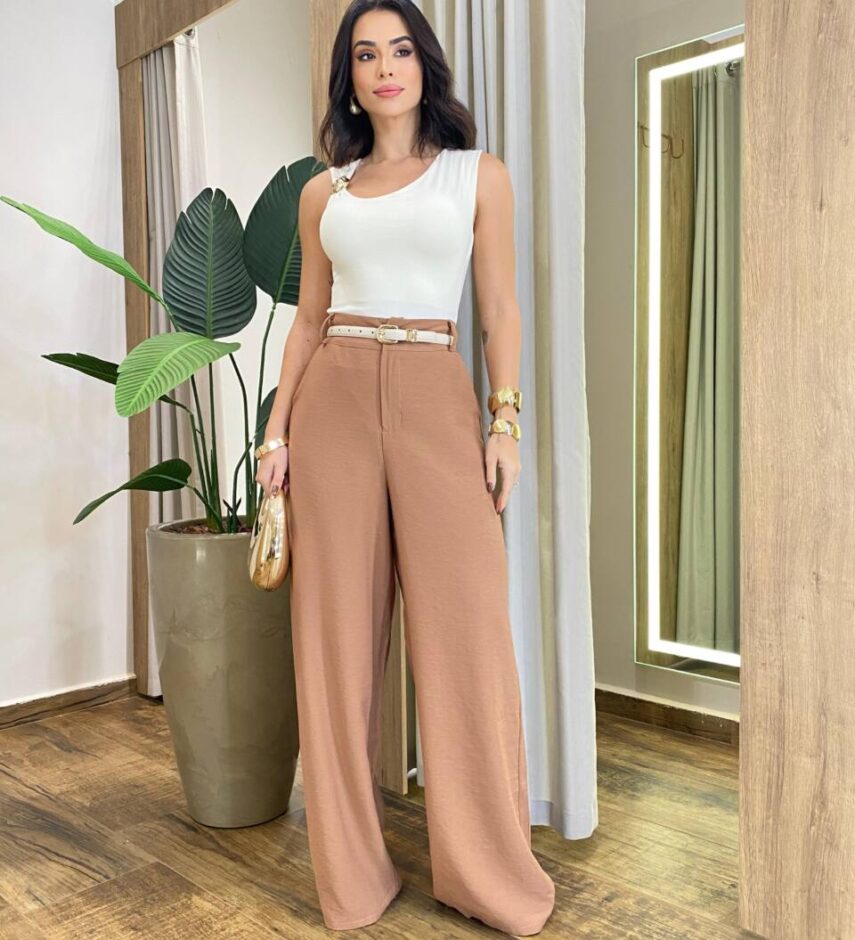 Body Feminino Olívia Detalhe Concha Dourado Creme - Fernanda Ramos Store