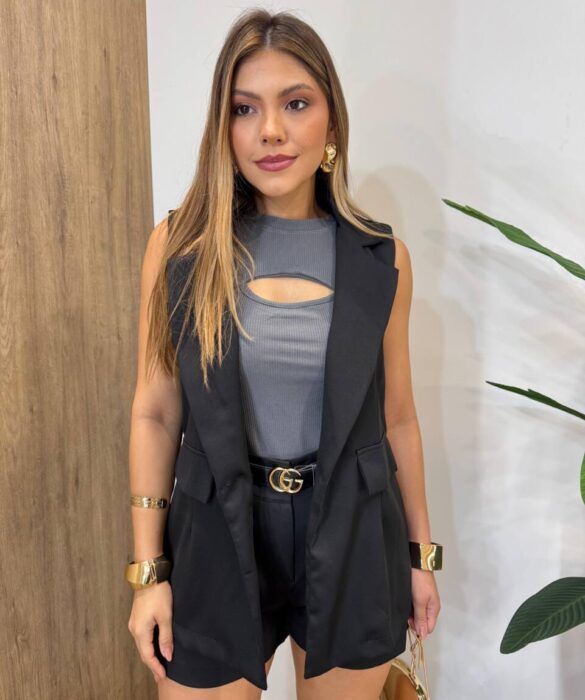 Conjunto Feminino Alfaiataria Thaina Colete e Short Preto - Fernanda Ramos Store