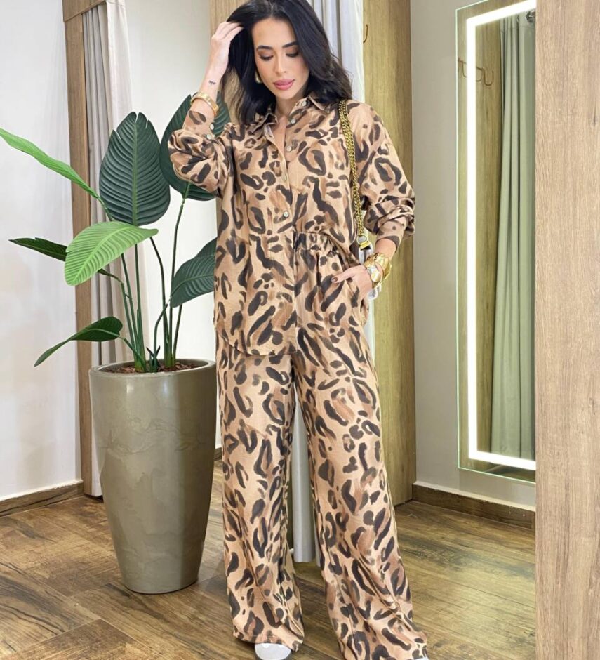 Conjunto Feminino Bianca Camisa e Calça Animal Print - Fernanda Ramos Store