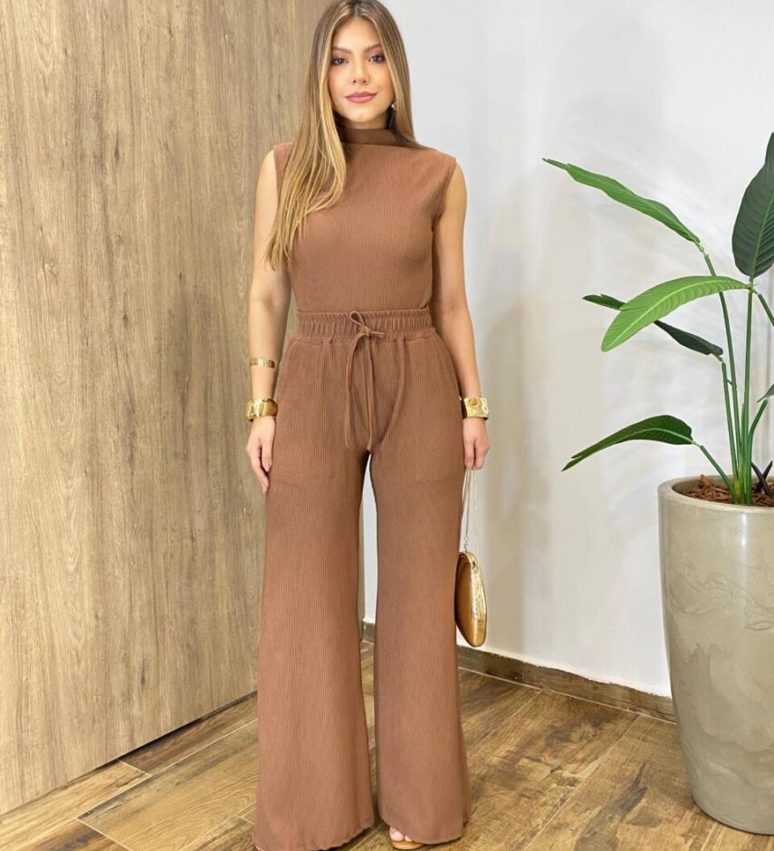 Conjunto Feminino Comfy Regata Gola Alta e Calça Pantalona Marrom - Fernanda Ramos Store