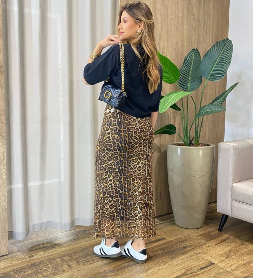 Cropped Feminino Manga Curta Oversized Summer Preto - Fernanda Ramos Store