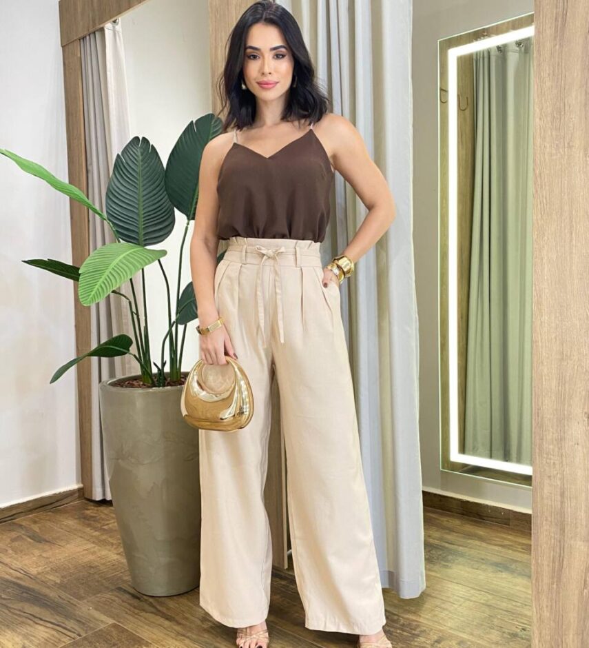 Regata Laura Feminina Crepe Alça Brilho Marrom - Fernanda Ramos Store