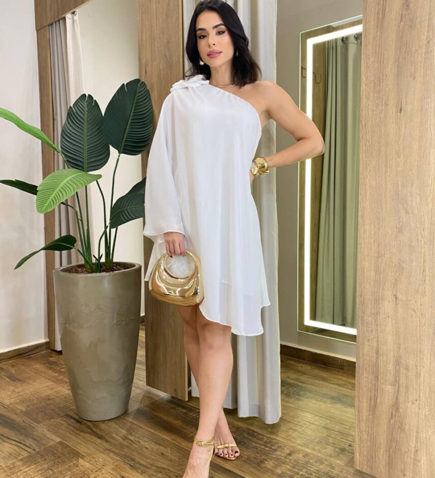 Vestido Curto Sofy sem Bojo Nula Manga Fluido com Detalhe Flor Branco - Fernanda Ramos Store