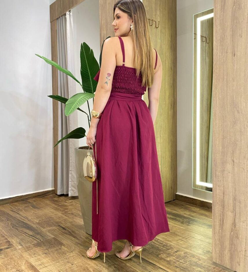 Vestido Feminino Longo Ester com Bojo Babado e Amarração Vinho - Fernanda Ramos Store