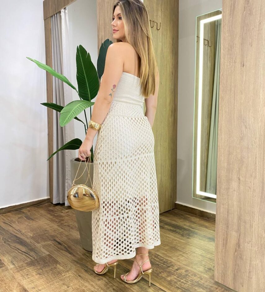 Vestido Midi Anastácia sem Bojo Tricot Modal Detalhe em Flor Nude - Fernanda Ramos Store