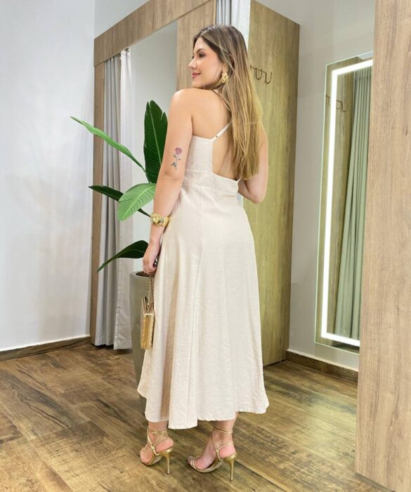 Vestido Midi Eliana com Bojo Detalhe na Alça e Zíper Nude - Fernanda Ramos Store