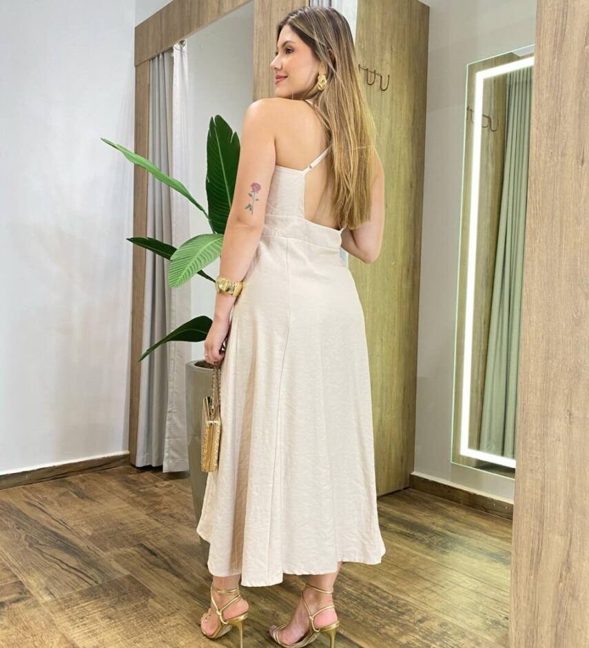 Vestido Midi Eliana com Bojo Detalhe na Alça e Zíper Nude - Fernanda Ramos Store