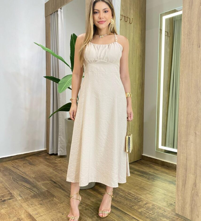 Vestido Midi Eliana com Bojo Detalhe na Alça e Zíper Nude - Fernanda Ramos Store