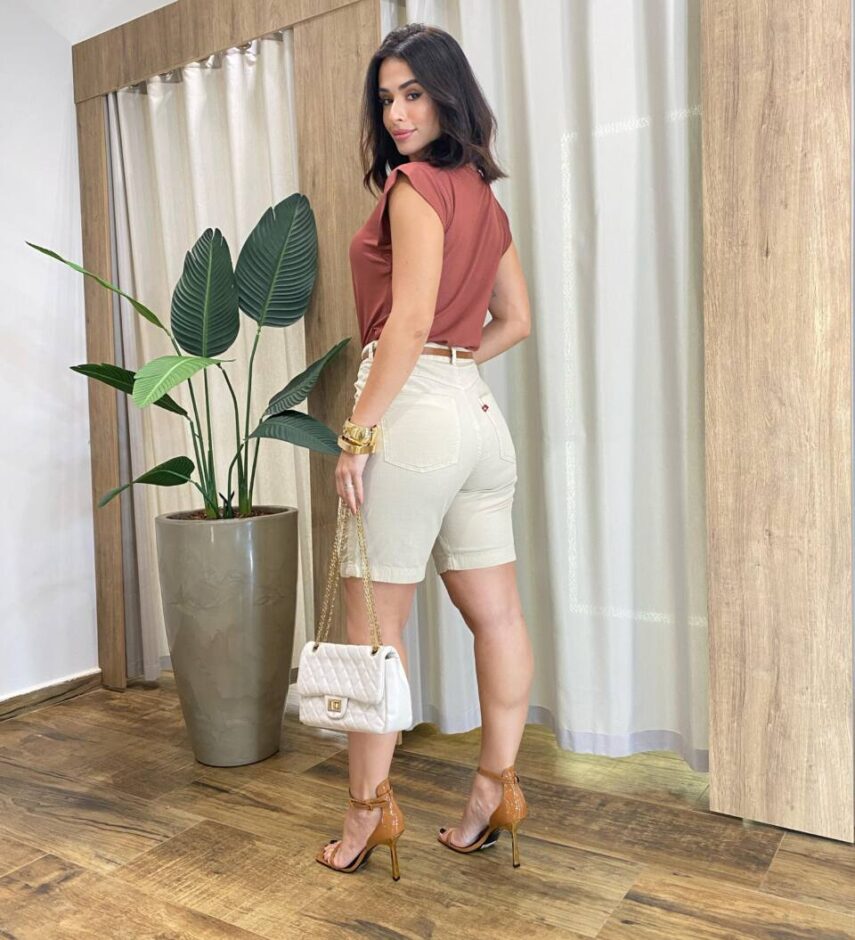 Bermuda Feminina Sarja com Cinto Creme 095044 - Fernanda Ramos Store