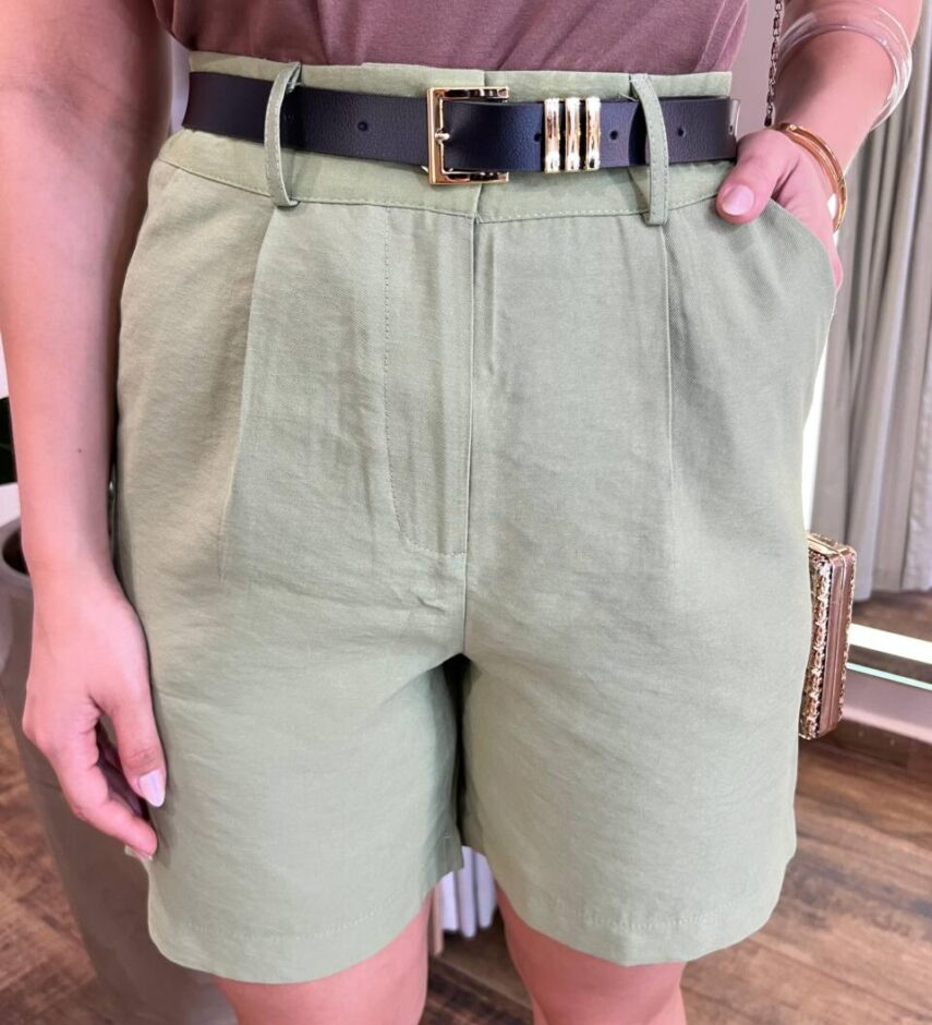 Bermuda Feminina Social Anne com Cinto Verde Oliva - Fernanda Ramos Store