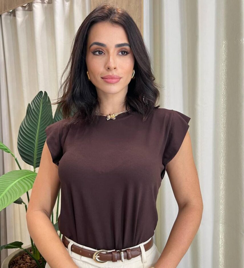 Blusa Feminina Tee Muscle Dudah Marrom - Fernanda Ramos Store