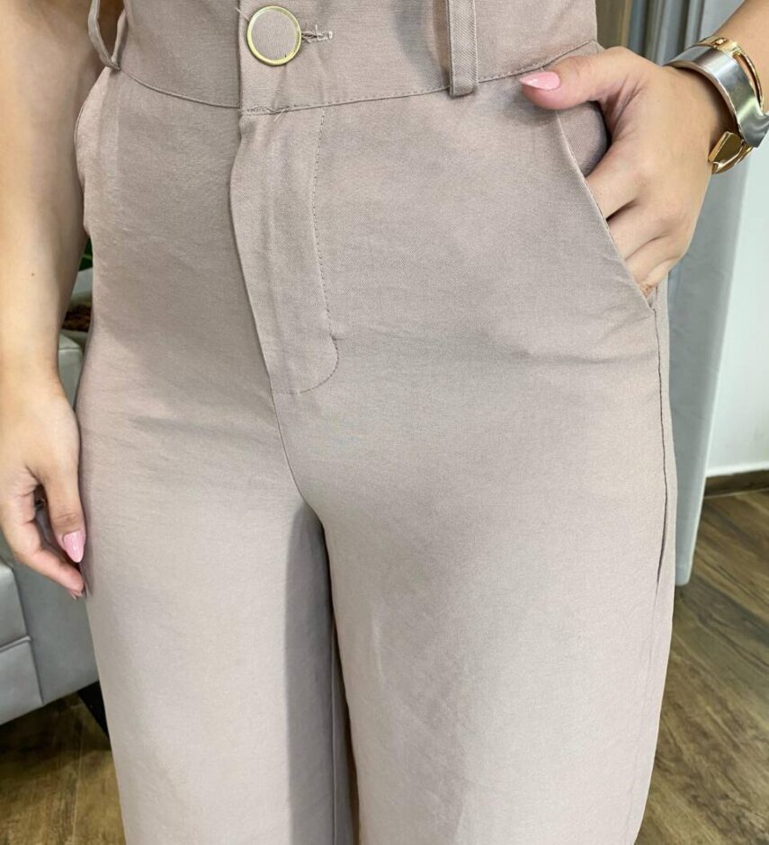 Calça Feminina Alfaiataria Pantalona Aurora Caqui - Fernanda Ramos Store