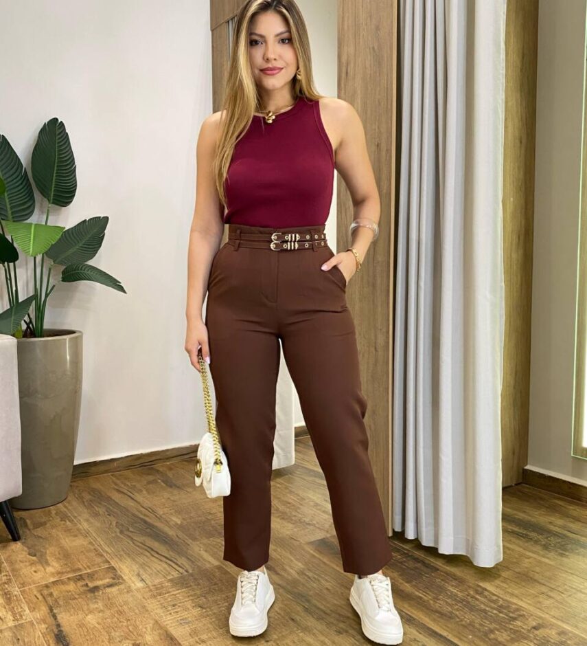 Calça Feminina Fernanda Alfaiataria Marrom com Cinto Duplo - Fernanda Ramos Store