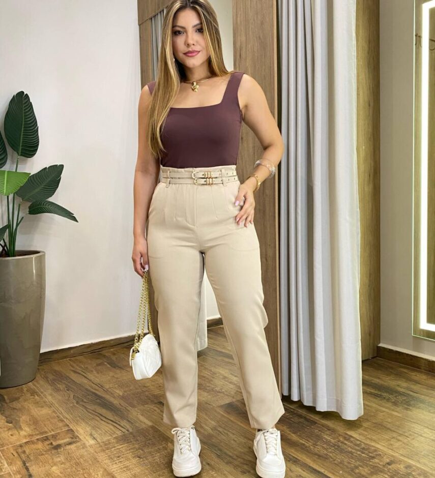 Calça Feminina Fernanda Alfaiataria Nude com Cinto Duplo - Fernanda Ramos Store