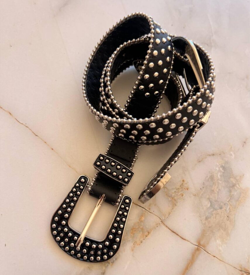 Cinto Feminino Preto com 2 Fivela e Detalhe em Ilhós - Fernanda Ramos Store