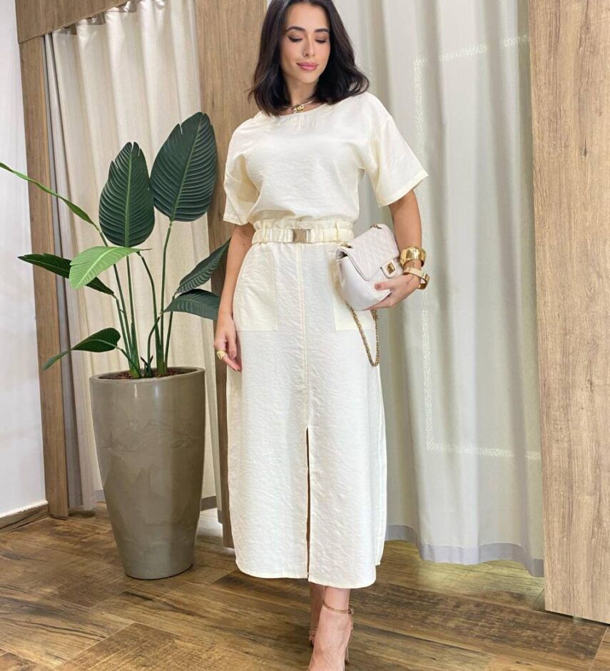 Conjunto Carol Blusa Manga Curta e Saia Midi com Cinto Gelo - Fernanda Ramos Store