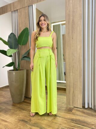 Conjunto Feminino Cropped e Calça com Amarração Frontal Verde Lima - Fernanda Ramos Store