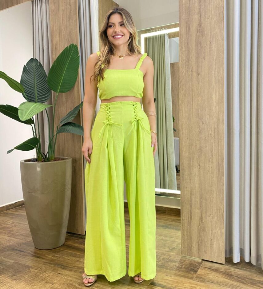 Conjunto Feminino Cropped e Calça com Amarração Frontal Verde Lima - Fernanda Ramos Store