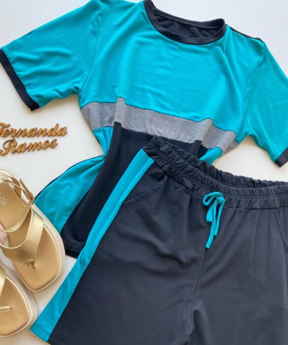 Conjunto Feminino Plus Blusa Manga Curta e Short Moletinho Azul - Fernanda Ramos Store