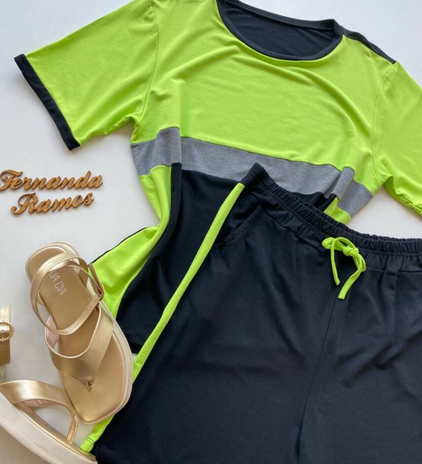 Conjunto Feminino Plus Blusa Manga Curta e Short Moletinho Verde - Fernanda Ramos Store