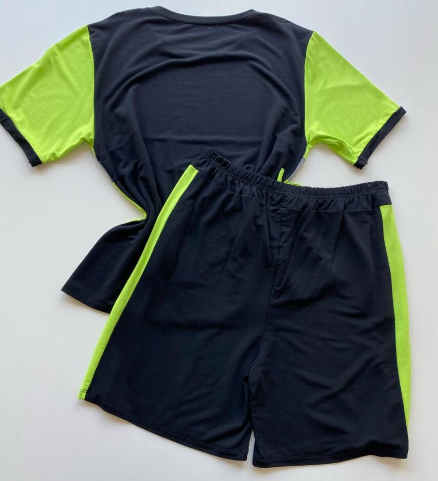 Conjunto Feminino Plus Blusa Manga Curta e Short Moletinho Verde - Fernanda Ramos Store