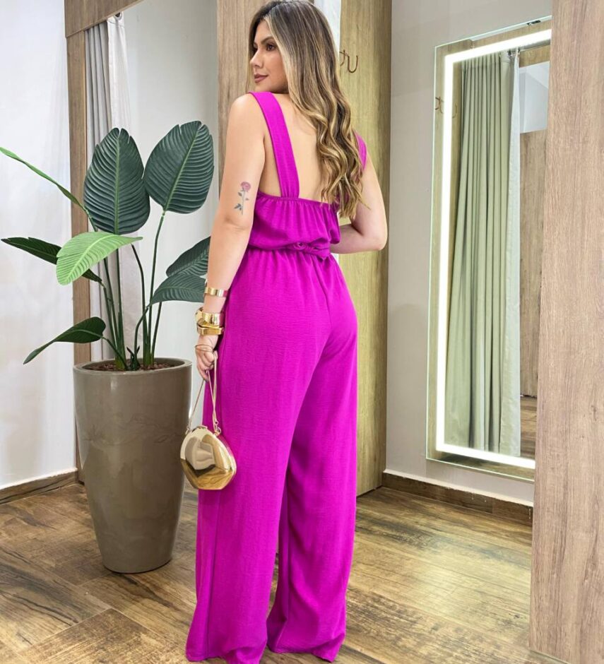Macacão Feminino Longo sem Bojo Detalhe Argolas e Amarração Fúcsia - Fernanda Ramos Store