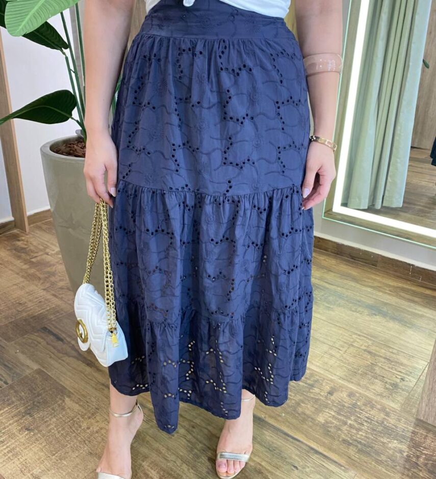 Saia Midi Cassia em Laise Azul Marinho - Fernanda Ramos Store
