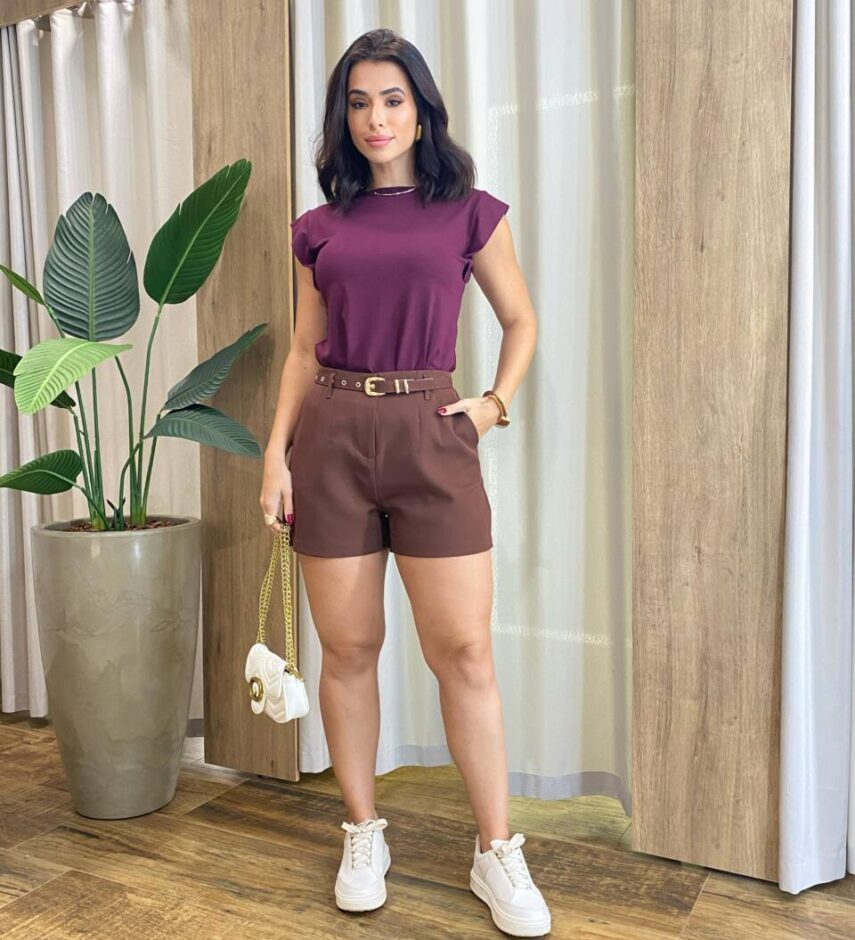 Short Feminino Alfaiataria Mabel com Bolsos e Cinto Marrom - Fernanda Ramos Store