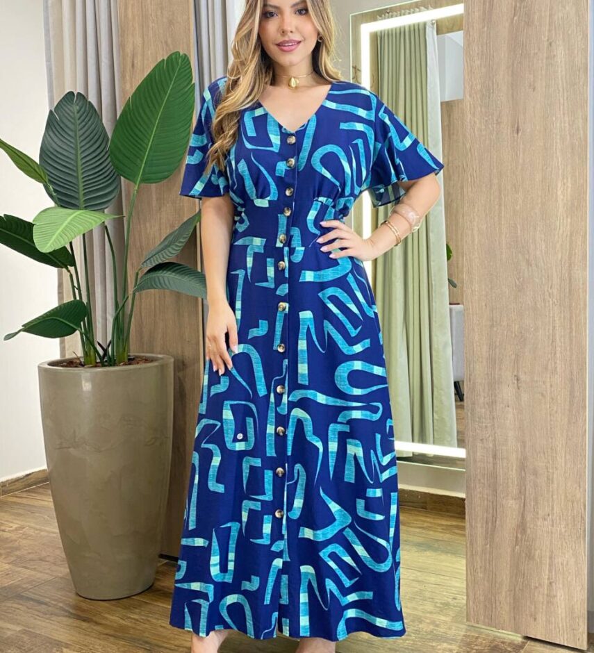 Vestido Longo sem Bojo Plus Estampas Assimétricas e Botões Azul - Fernanda Ramos Store