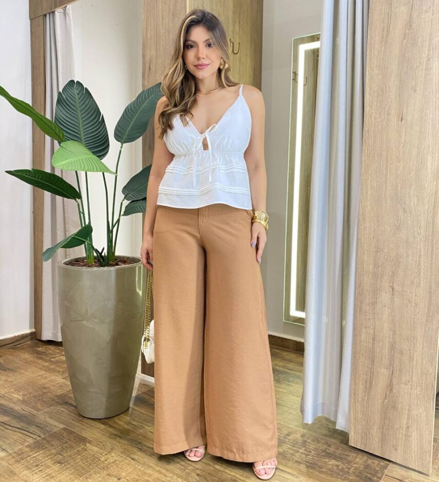 Blusa Bata Feminina Karina com Bojo e Amarração Off White - Fernanda Ramos Store