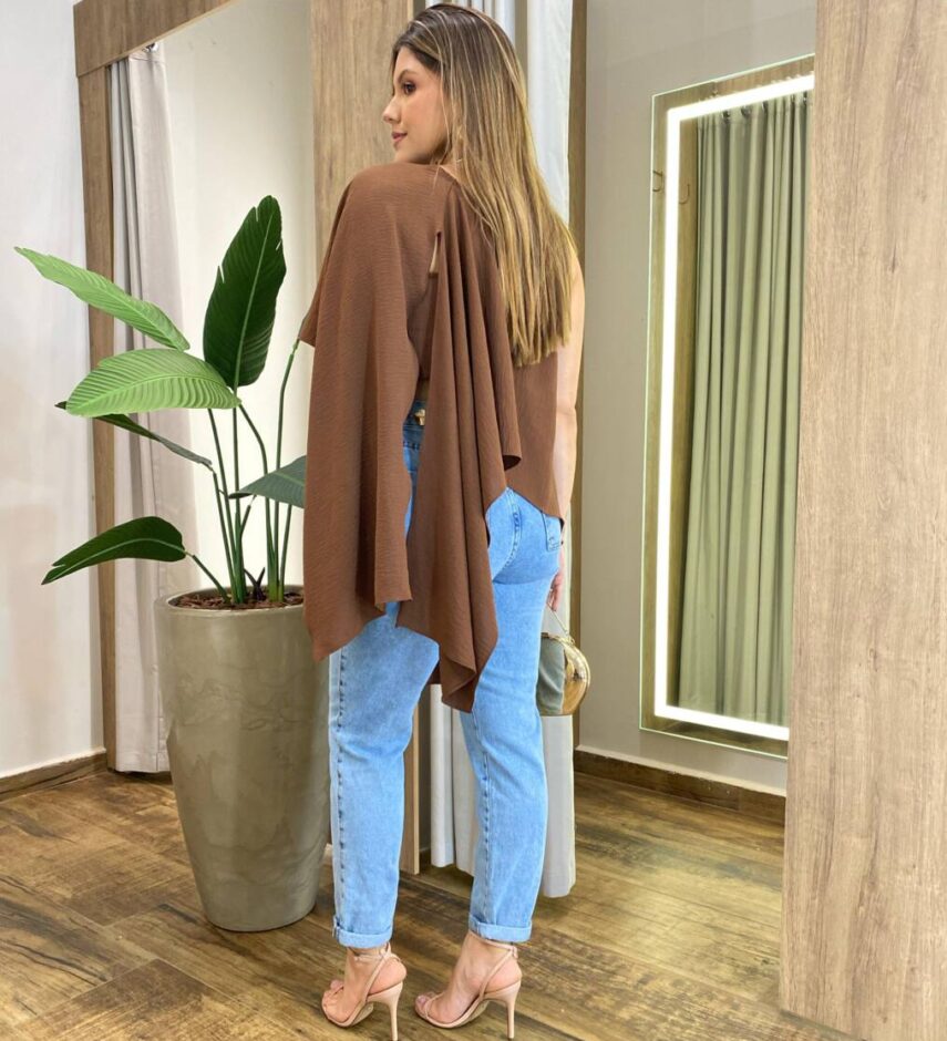 Blusa Bata Feminina Viscose com Cropped Assimétrica Marrom - Fernanda Ramos Store
