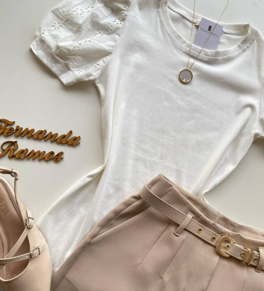 Blusa Feminina Manga Curta com Detalhes em Laise Off White - Fernanda Ramos Store