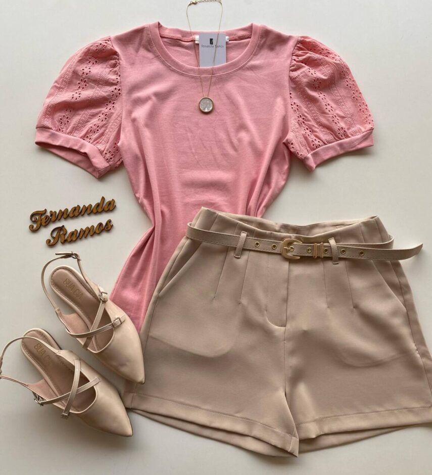 Blusa Feminina Manga Curta com Detalhes em Laise Rosa - Fernanda Ramos Store