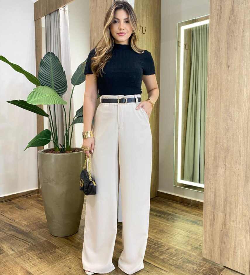 Blusa Feminina Manga Curta Lili Preta Modal - Fernanda Ramos Store