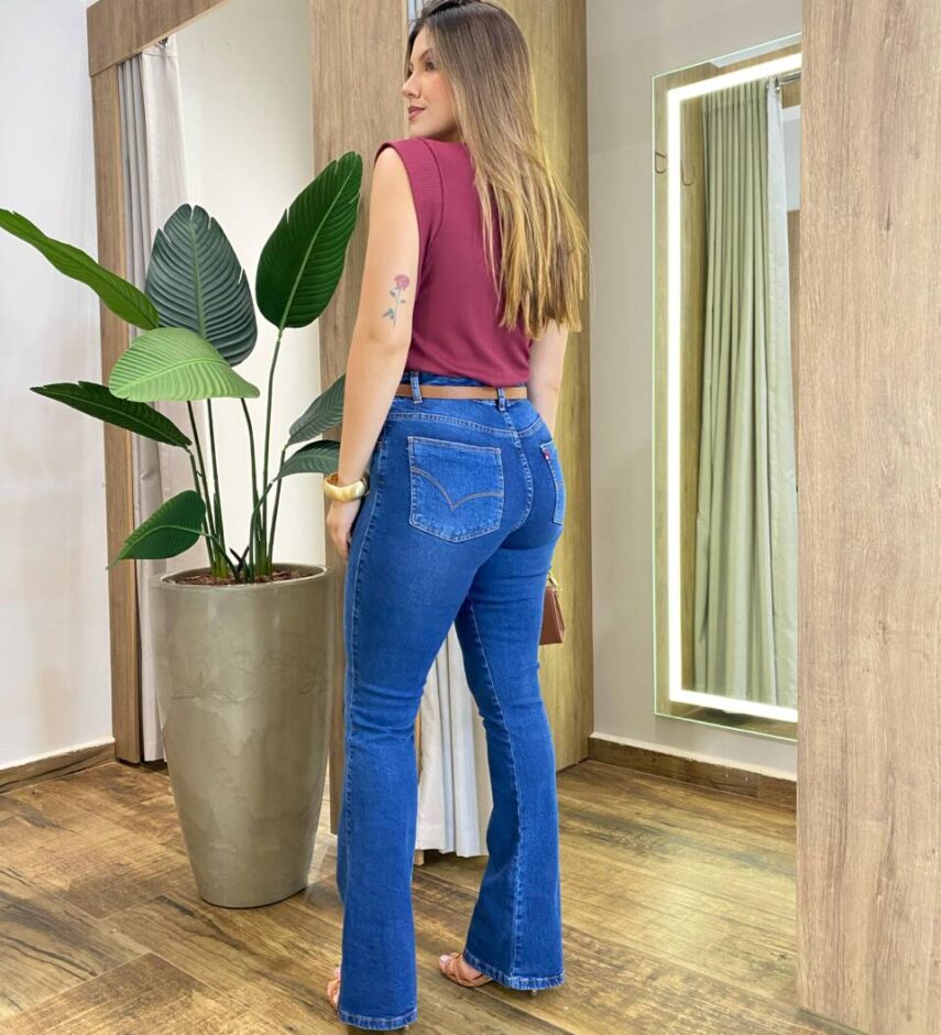 Blusa Feminina Tee Muscle Canelada Lilian Marsala - Fernanda Ramos Store
