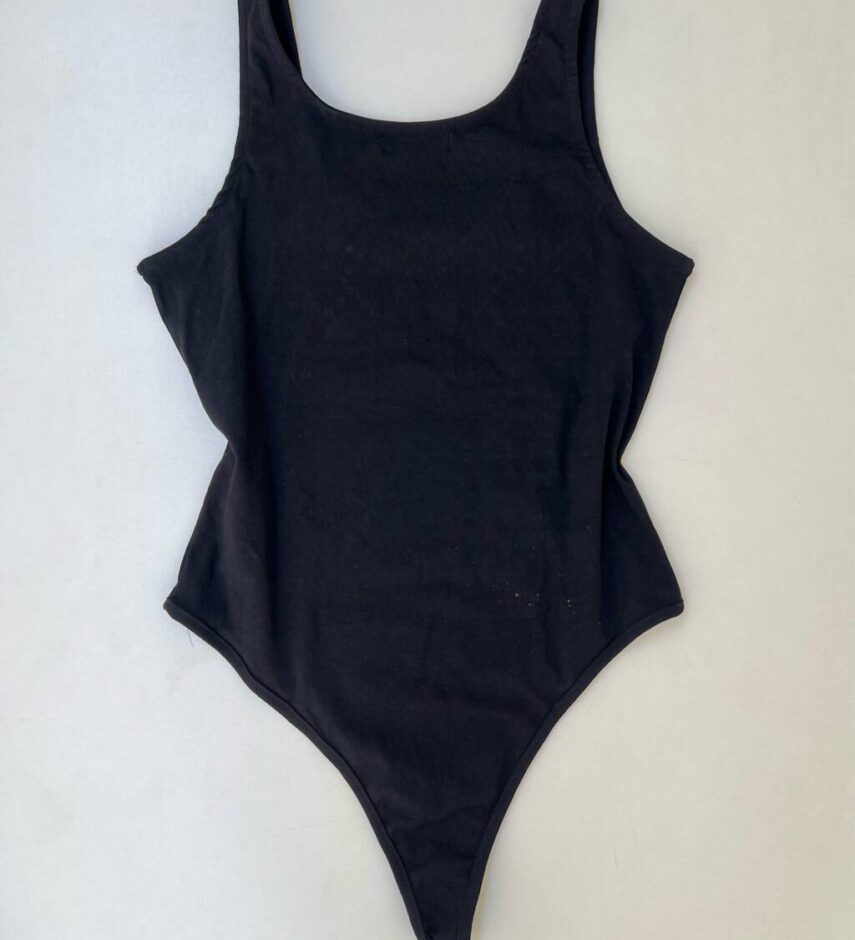 Body Feminino sem Bojo Detalhe em Pedrarias e Alça Preto - Fernanda Ramos Store