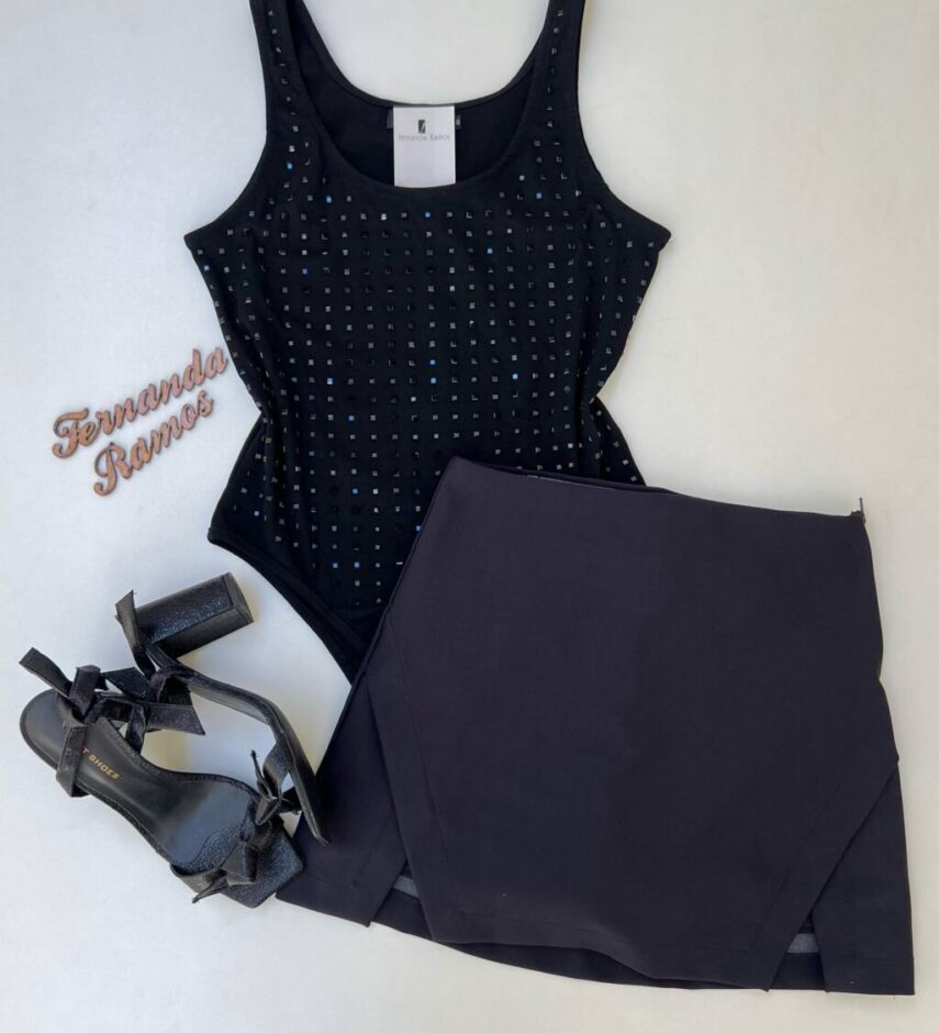 Body Feminino sem Bojo Detalhe em Pedrarias e Alça Preto - Fernanda Ramos Store