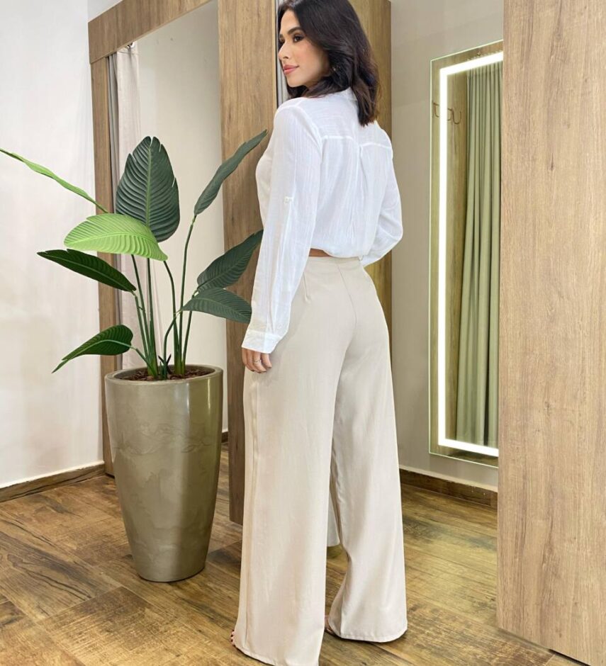 Camisa Feminina Social Lua com Gola e Botões Branca - Fernanda Ramos Store