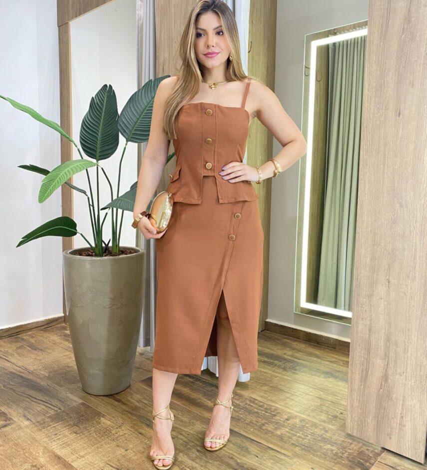 Conjunto Feminino Luli Regata e Saia Midi com Recorte Caramelo - Fernanda Ramos Store