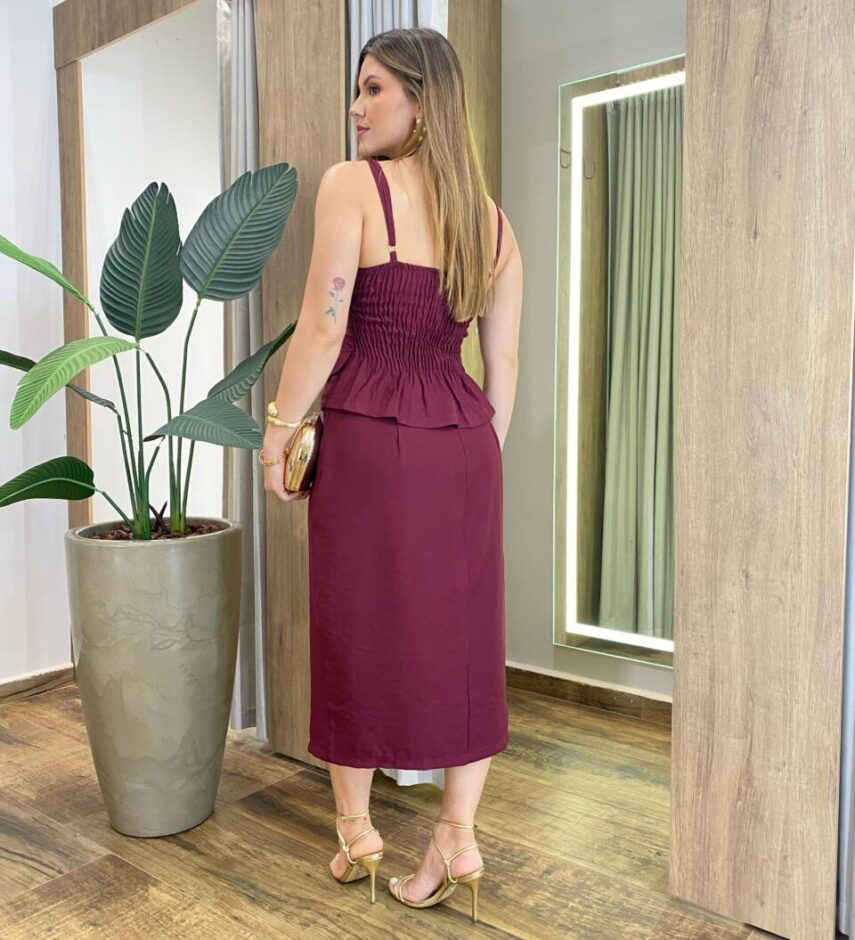 Conjunto Feminino Luli Regata e Saia Midi com Recorte Marsala - Fernanda Ramos Store