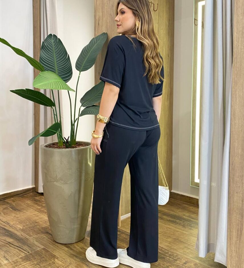Conjunto Feminino Moletinho Maju Blusa Manga Curta e Calça Preto - Fernanda Ramos Store