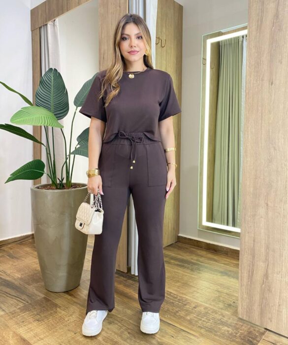 Conjunto Moletinho Vanessa Blusa Manga Curta e Calça Marrom - Fernanda Ramos Store