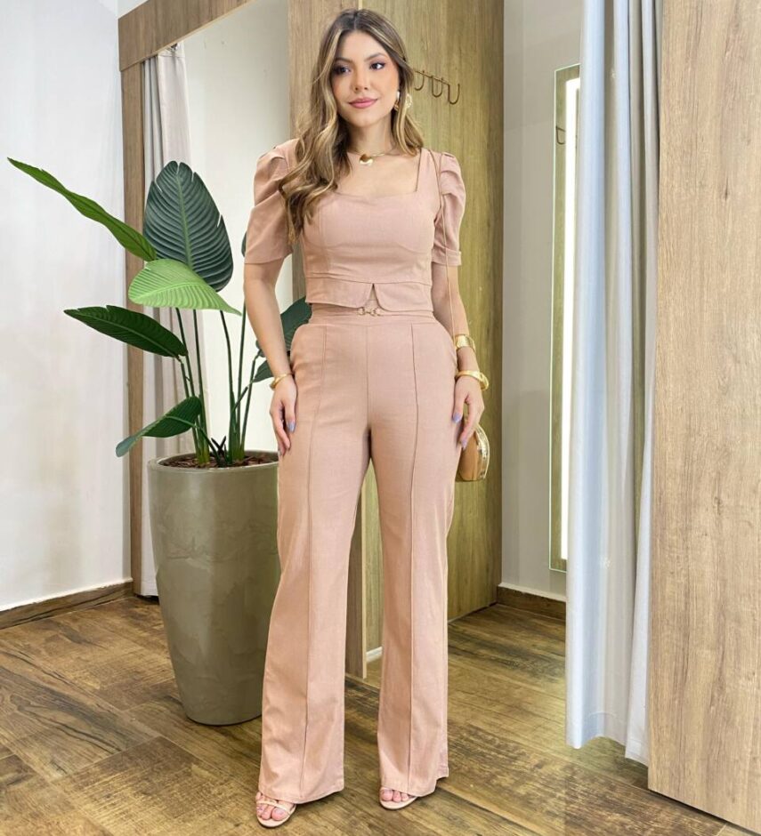 Conjunto Noronha Cropped com Bojo e Calça com Detalhe Bege - Fernanda Ramos Store